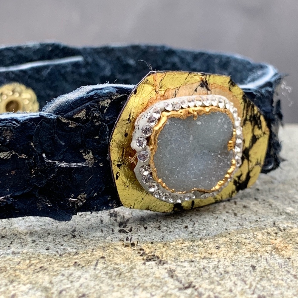 Matana Navy Blue leather and druzy pave bracelet - Picture 2 of 8
